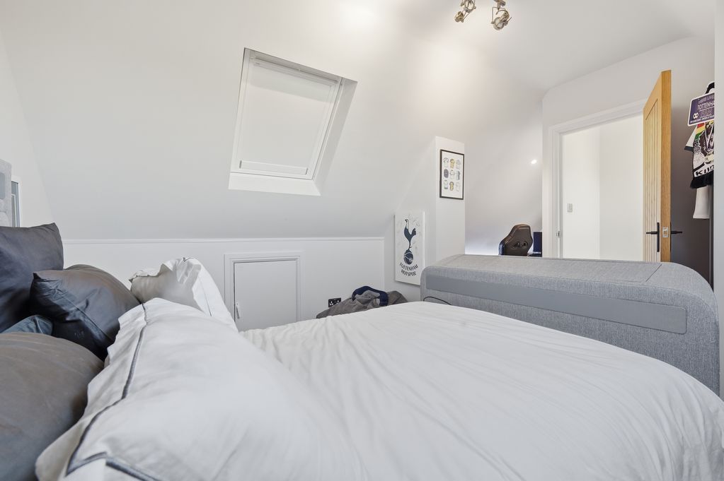 Additional image 57 of 5 bed barn conversion for saleThe Barn, Church Street, Billericay CM11