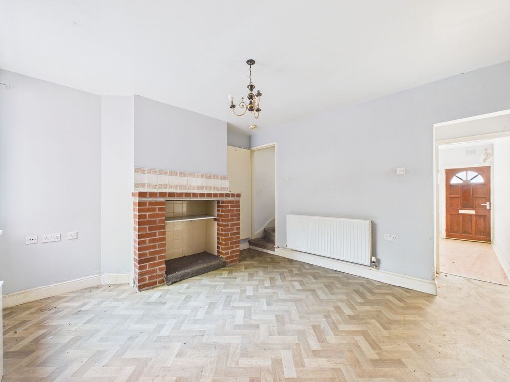 Property photo 3 of 14 Dining Room
