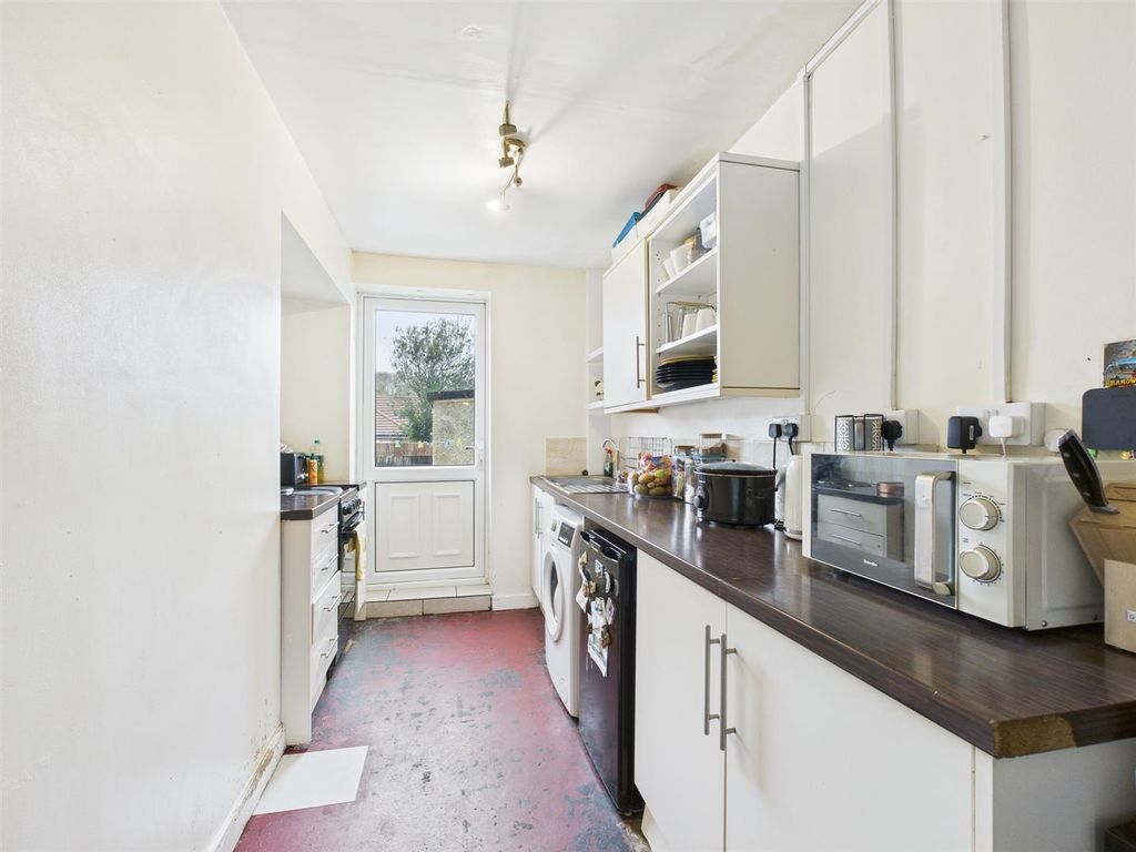 Property photo 3 of 9 Cam02295G0-Pr0342-Still002.Jpg