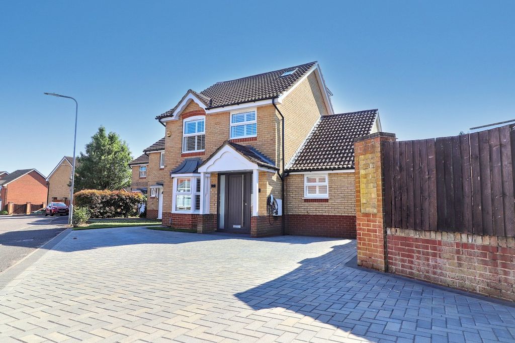 Property photo 1 of 27 Picture No. 30