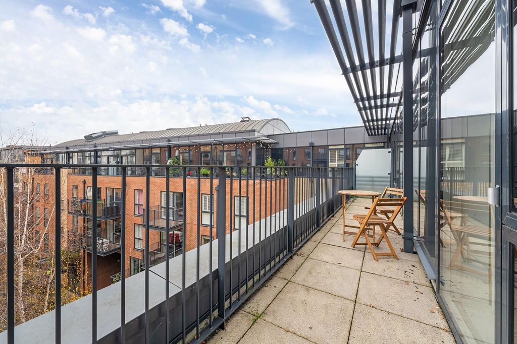 Property photo 3 of 20 Terrace (2).Jpg