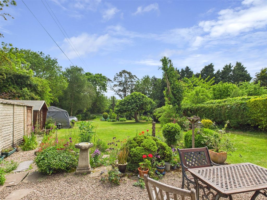 Property photo 3 of 18 Picture No. 06