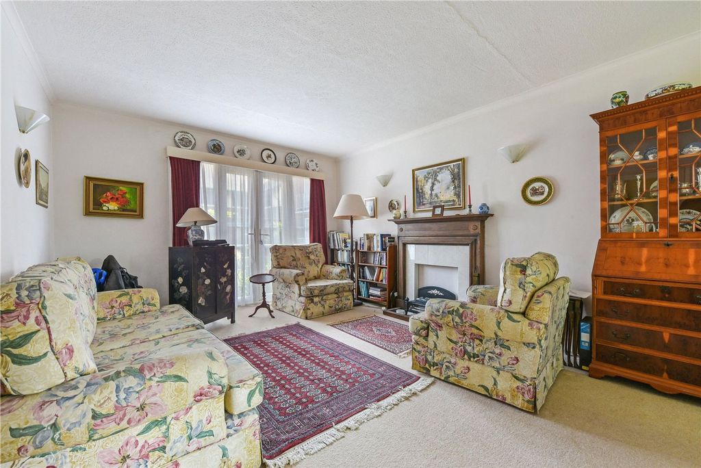 Property photo 3 of 14 Picture No. 01