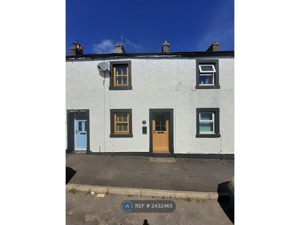 Property photo 2 of 13 18 Asby Road