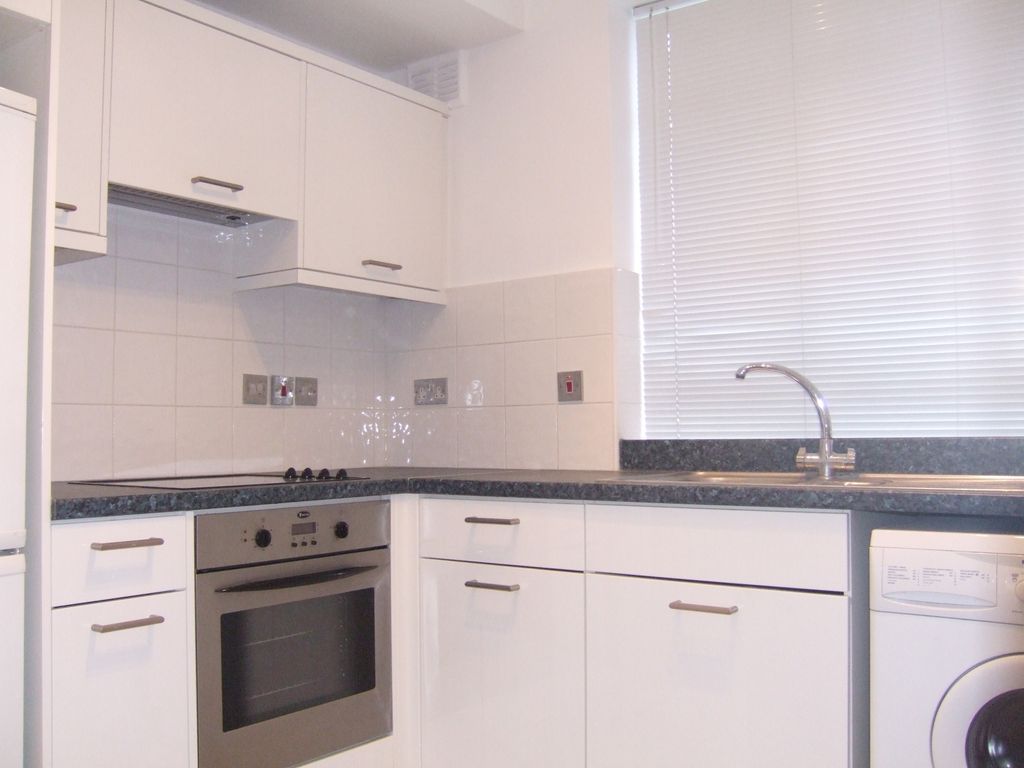 Property photo 3 of 4 Front