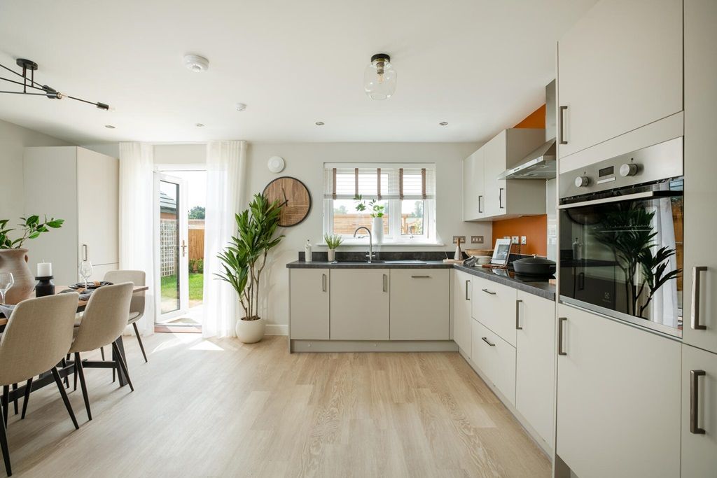 Property photo 3 of 14 Plenty Of Kitchen Worktop Space
