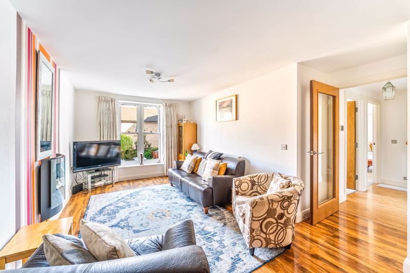 Property photo 2 of 11 Photo 8