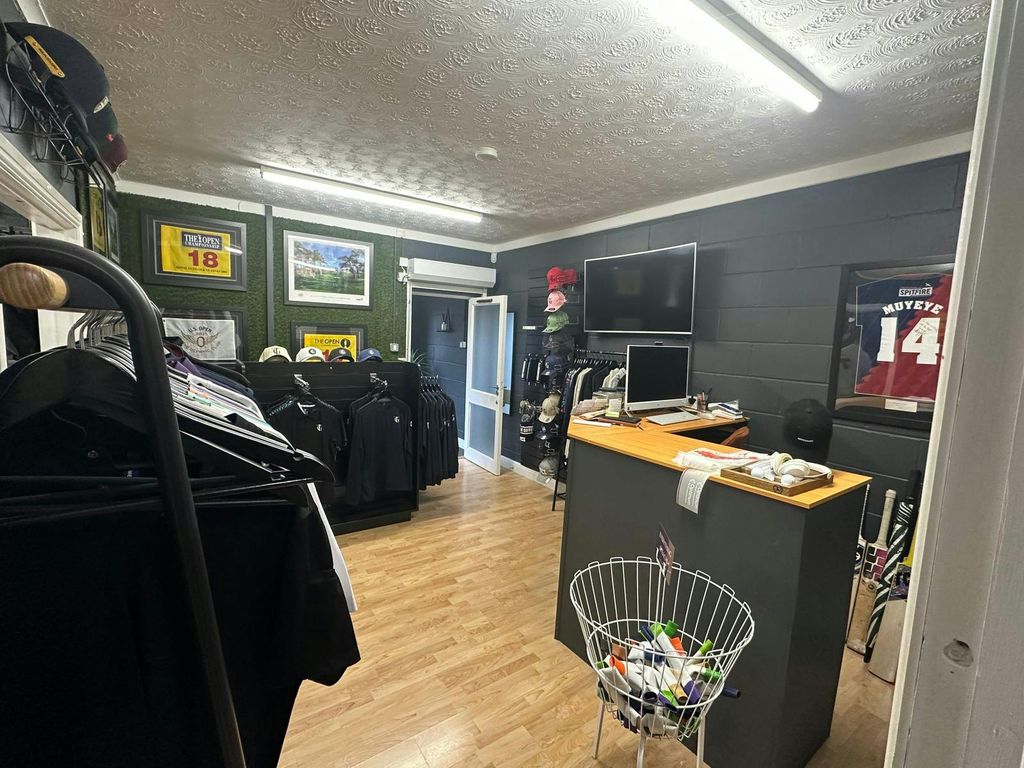 Property photo 2 of 4 Img_7074.Jpg