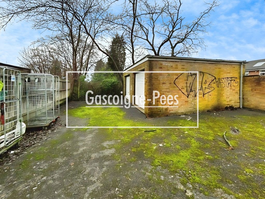 Property photo 3 of 6