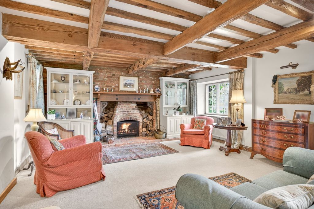 Property photo 3 of 22 Drawing Room