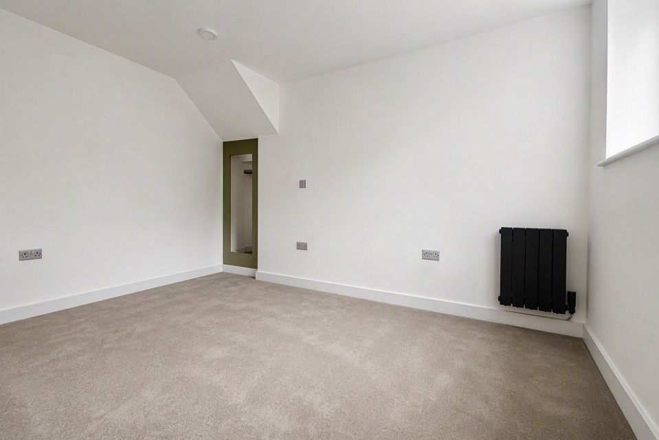 Property photo 2 of 2
