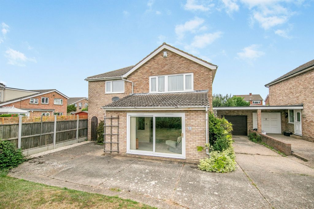 Property photo 1 of 24