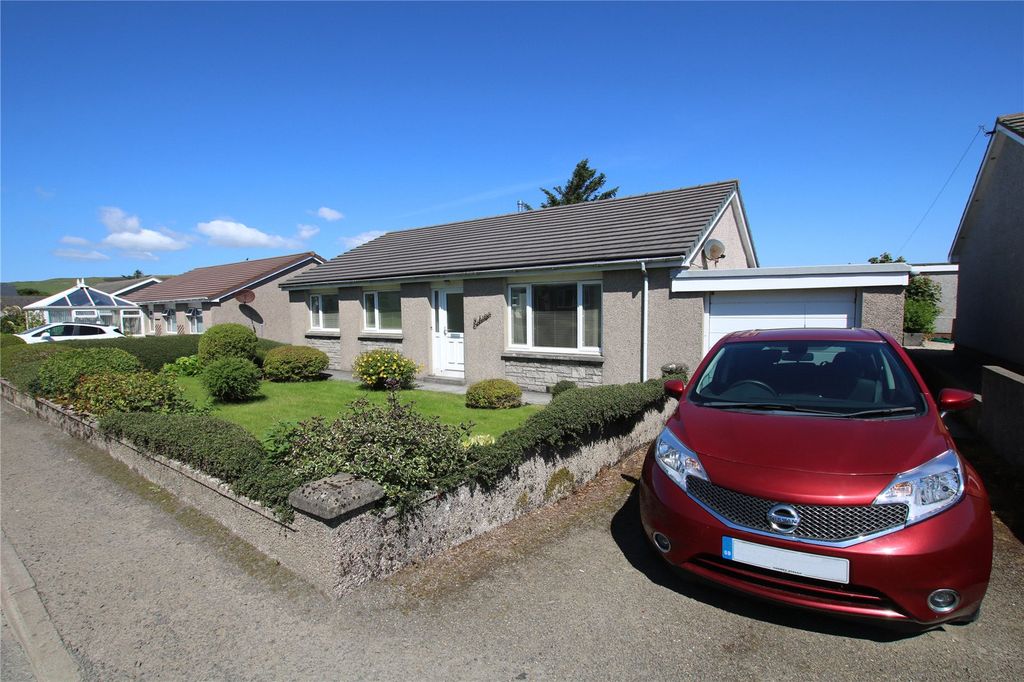 Property photo 3 of 32 Front