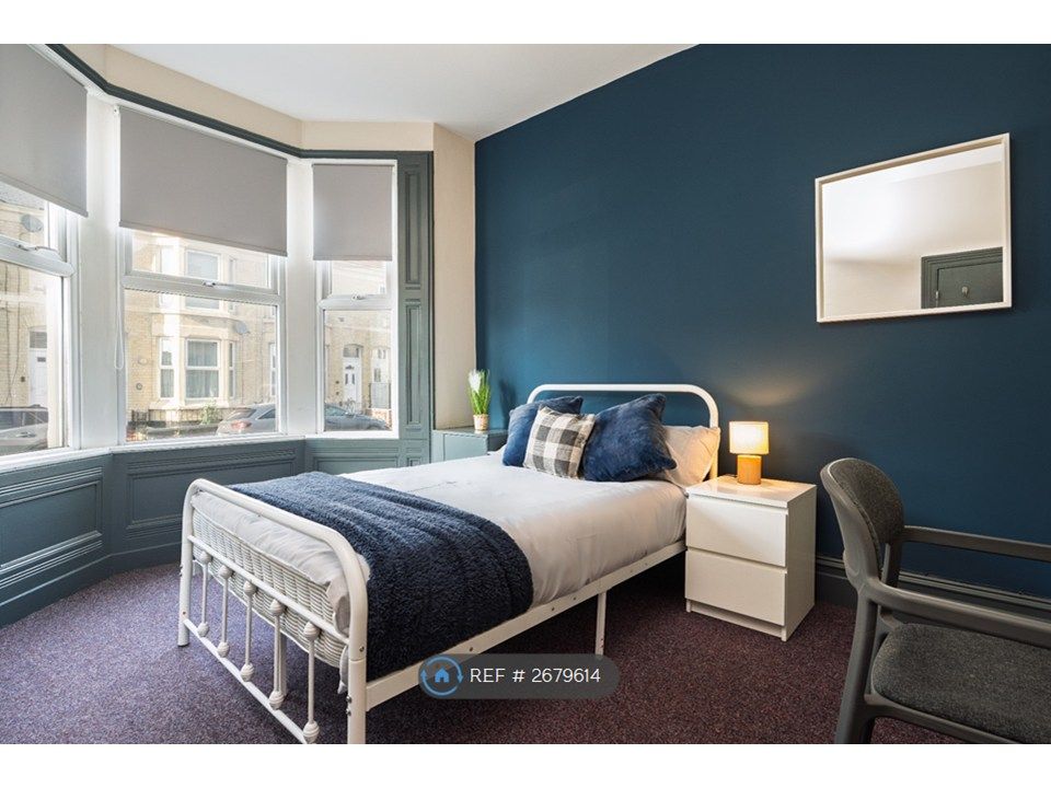 Property photo 1 of 29