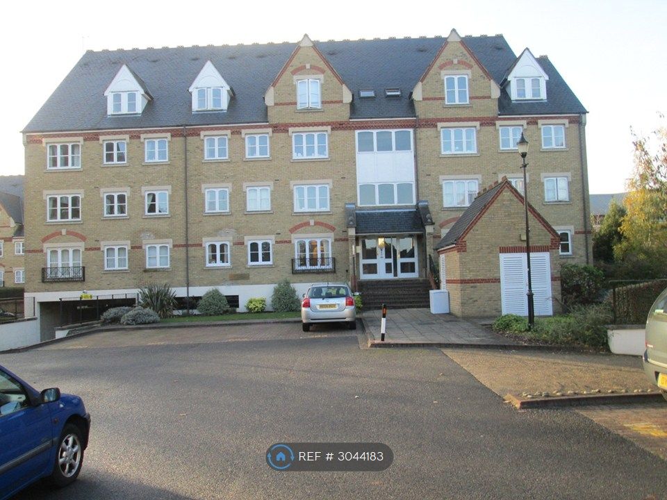 Property photo 1 of 12