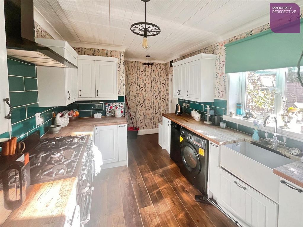 Property photo 3 of 10 384B7584-Img_6150.Jpg