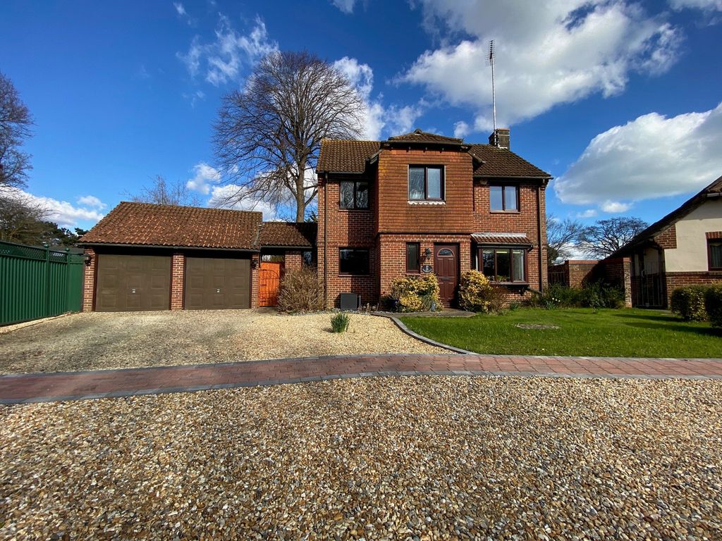 Property photo 1 of 24