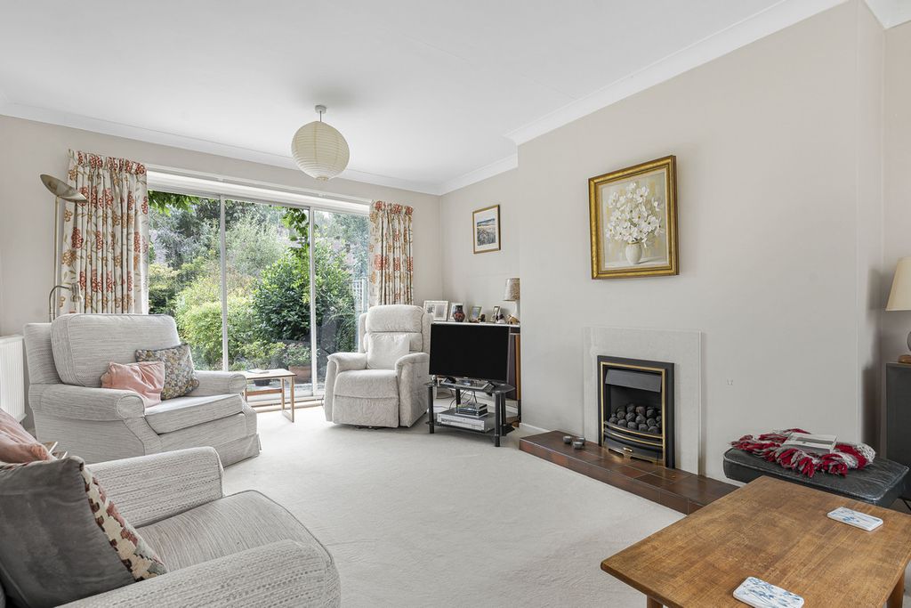 Property photo 3 of 22