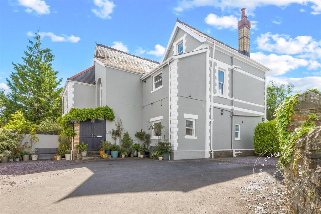 Property photo 1 of 33 Ely-Road-1.Jpg