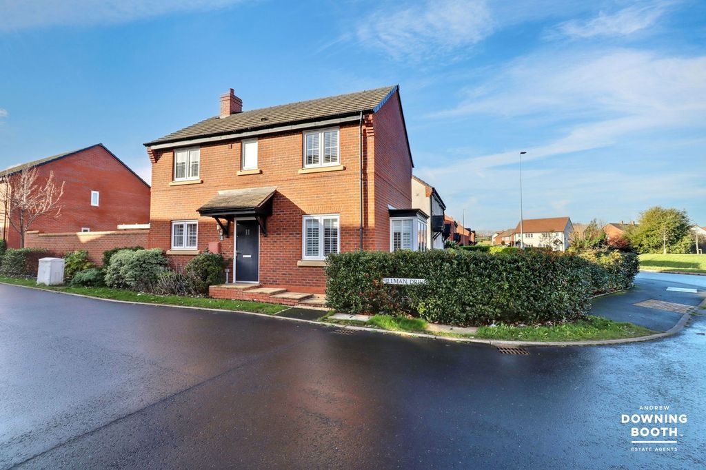 Property photo 1 of 30