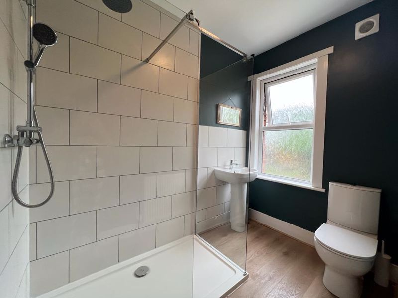 Property photo 3 of 10 Photo 15