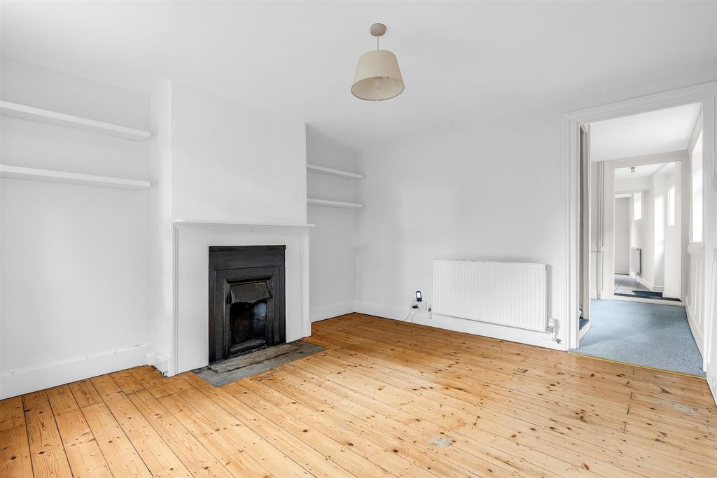 Property photo 2 of 16 Internal-8.Jpg