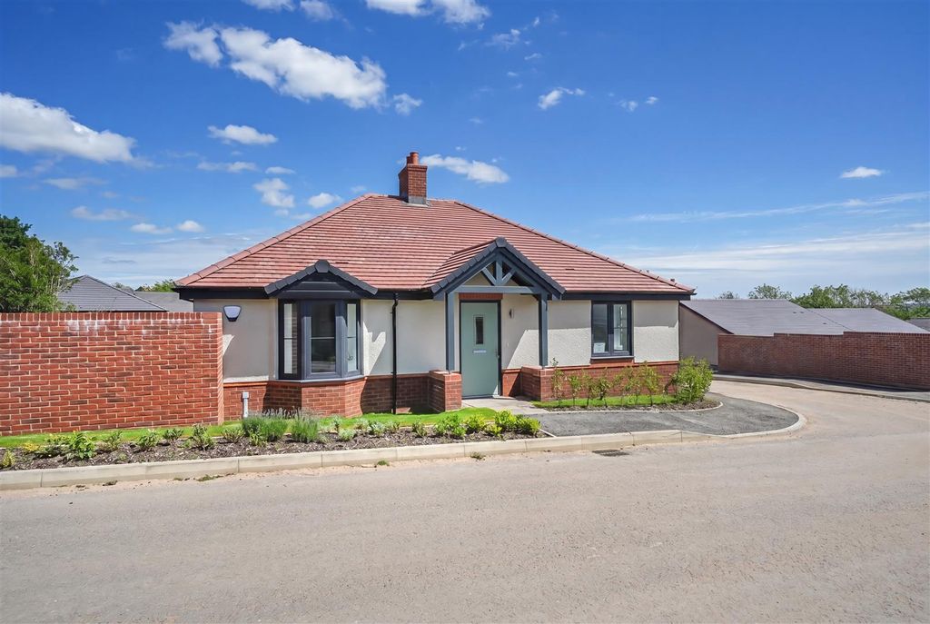 Property photo 1 of 16 1