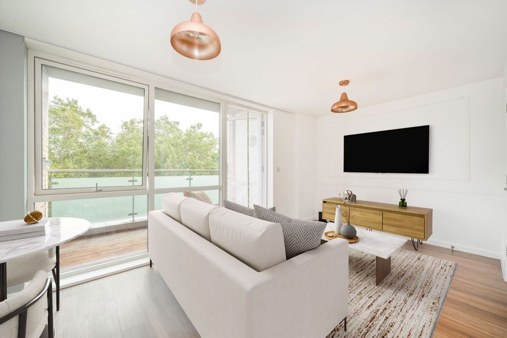 Property photo 2 of 5