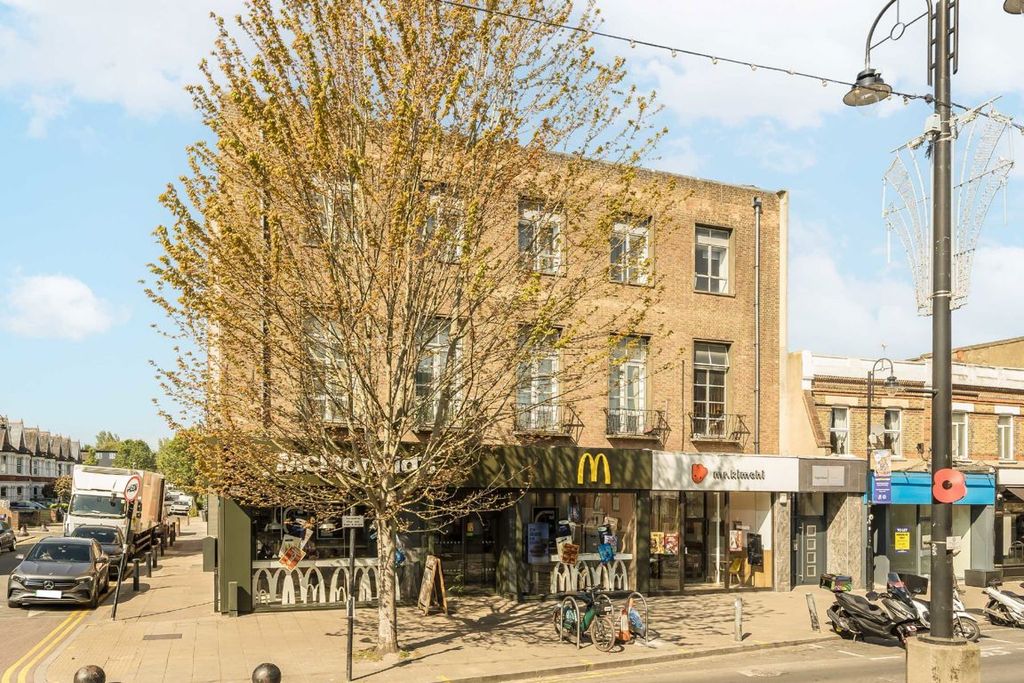 Property photo 1 of 4