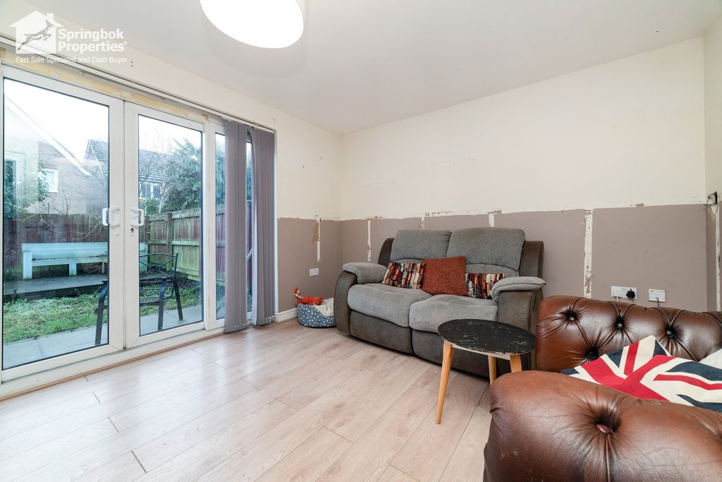 Property photo 2 of 17 1