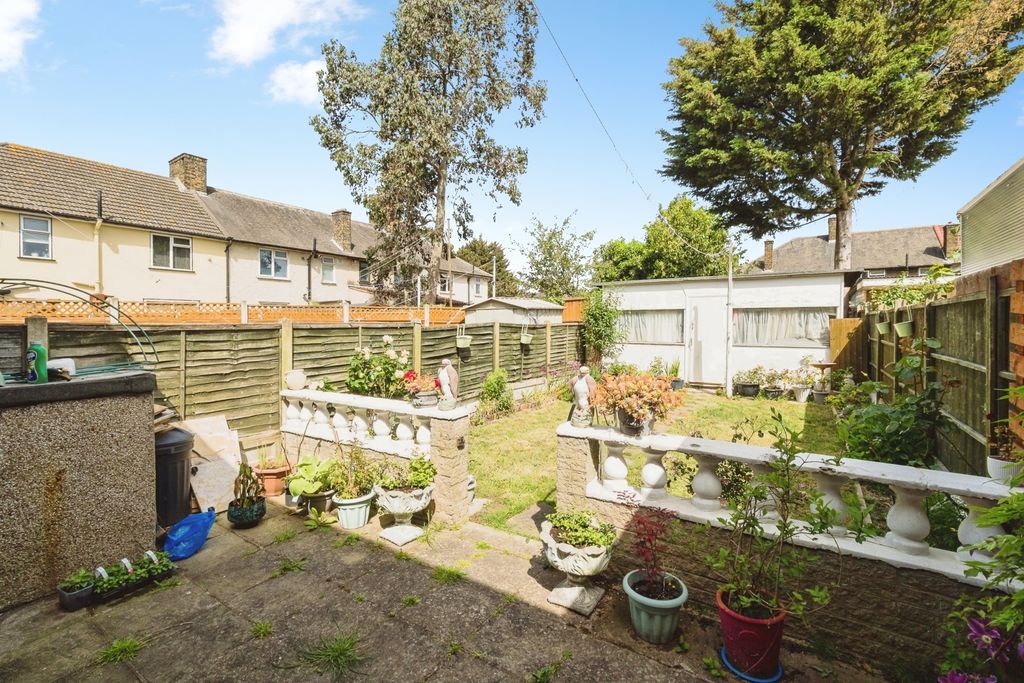 Property photo 2 of 19 Pbox-Img.Jpg