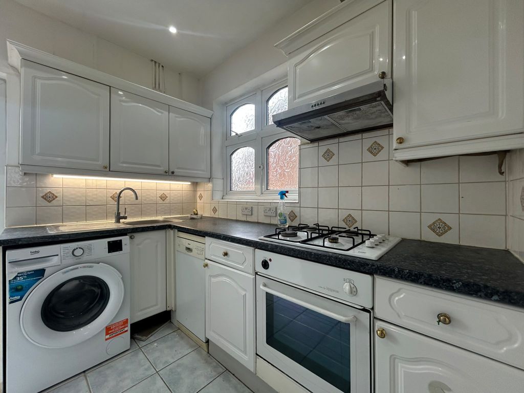 Property photo 2 of 12 Whatsapp Image 2026-09-10 At 16.19.23