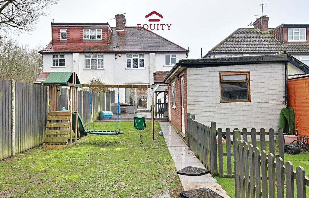 Property photo 2 of 24 Picture No. 11