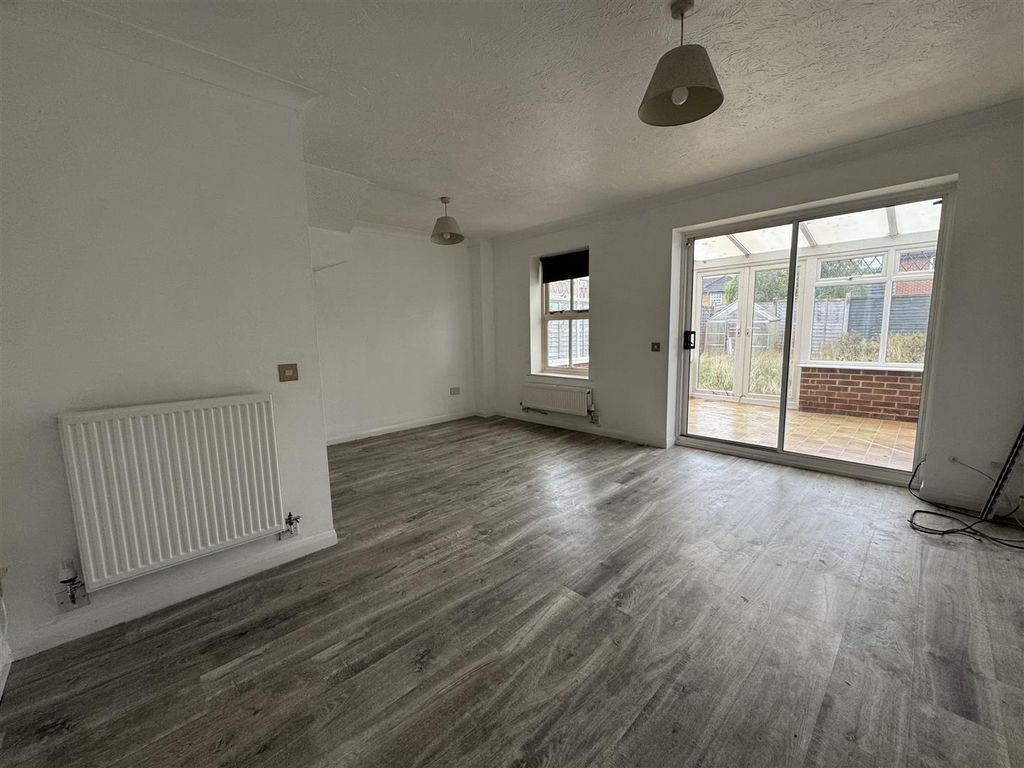 Property photo 3 of 12 Photo 29-10-2025, 12 46 19.Jpg