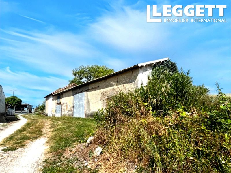 Property photo 2 of 10