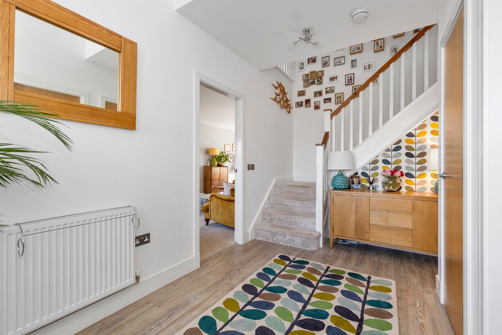 Additional image 32 of 5 bed detached house for sale22 Kilburn Wood Gardens, Roslin EH25