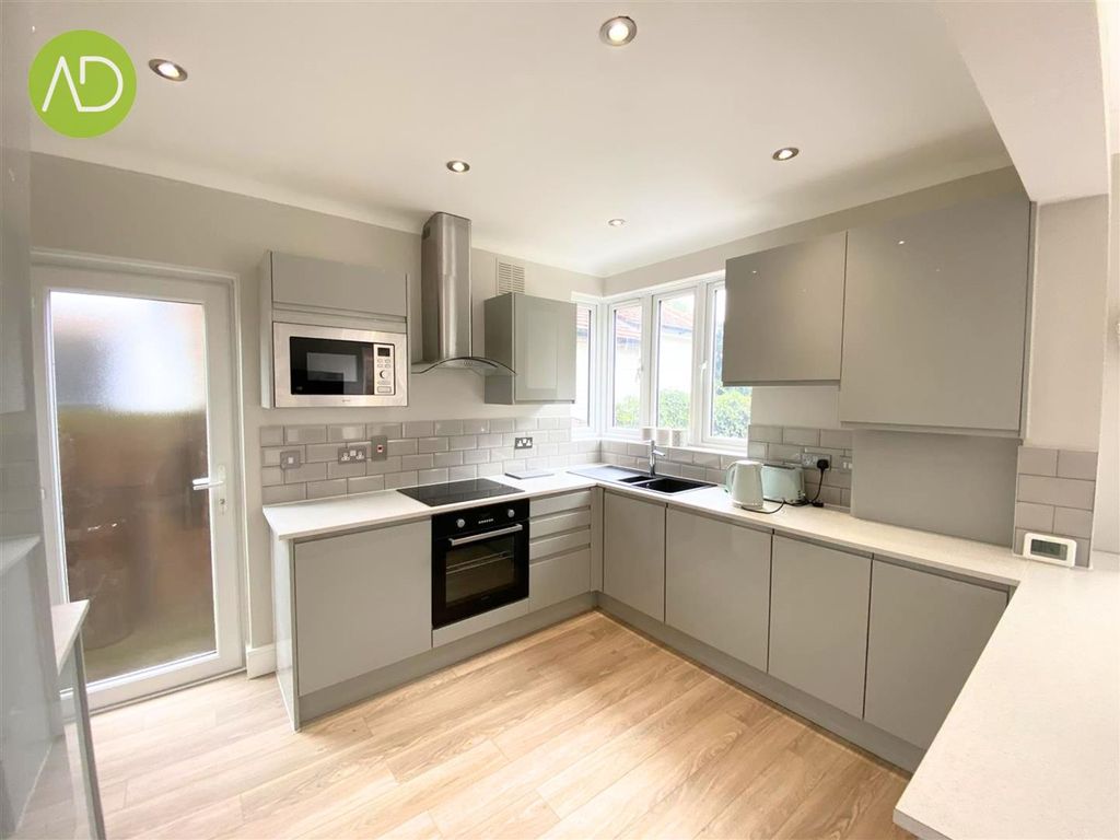 Property photo 2 of 10 7.Jpg