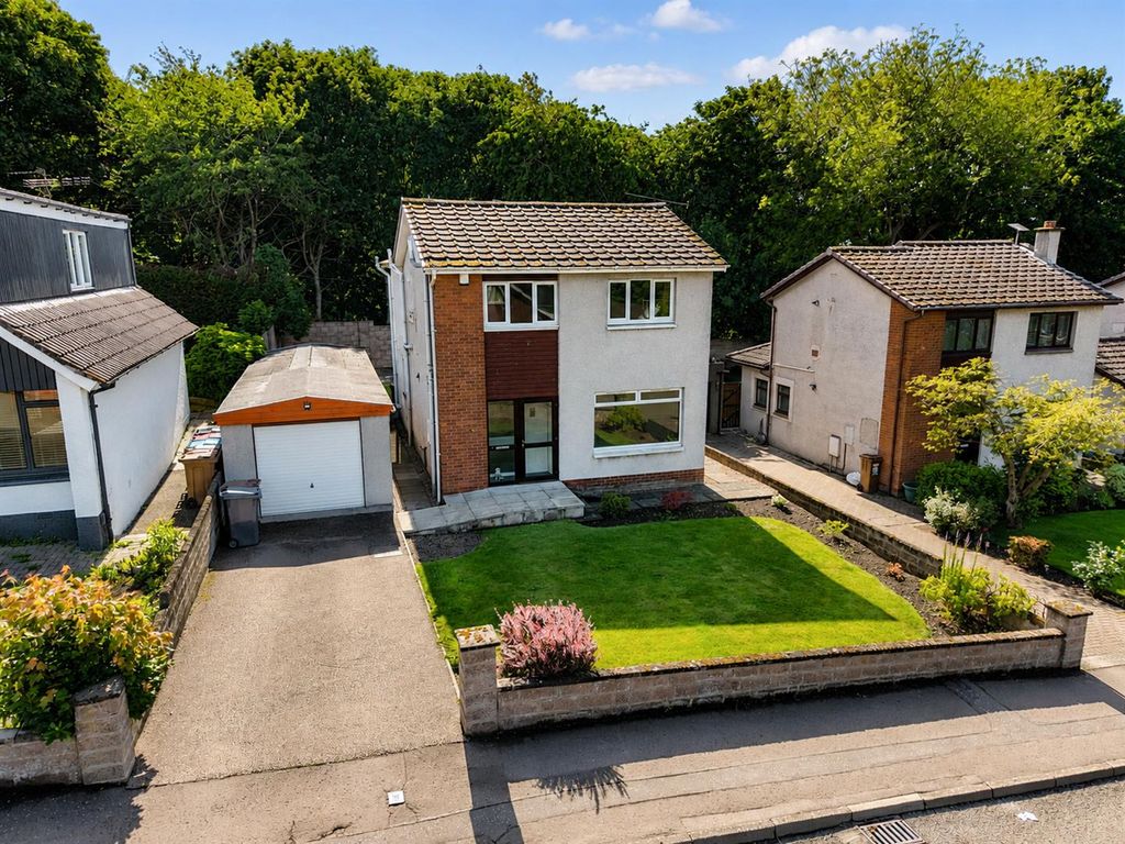 Property photo 2 of 22 38 Mallaig Avenue Dundee-2.Jpg