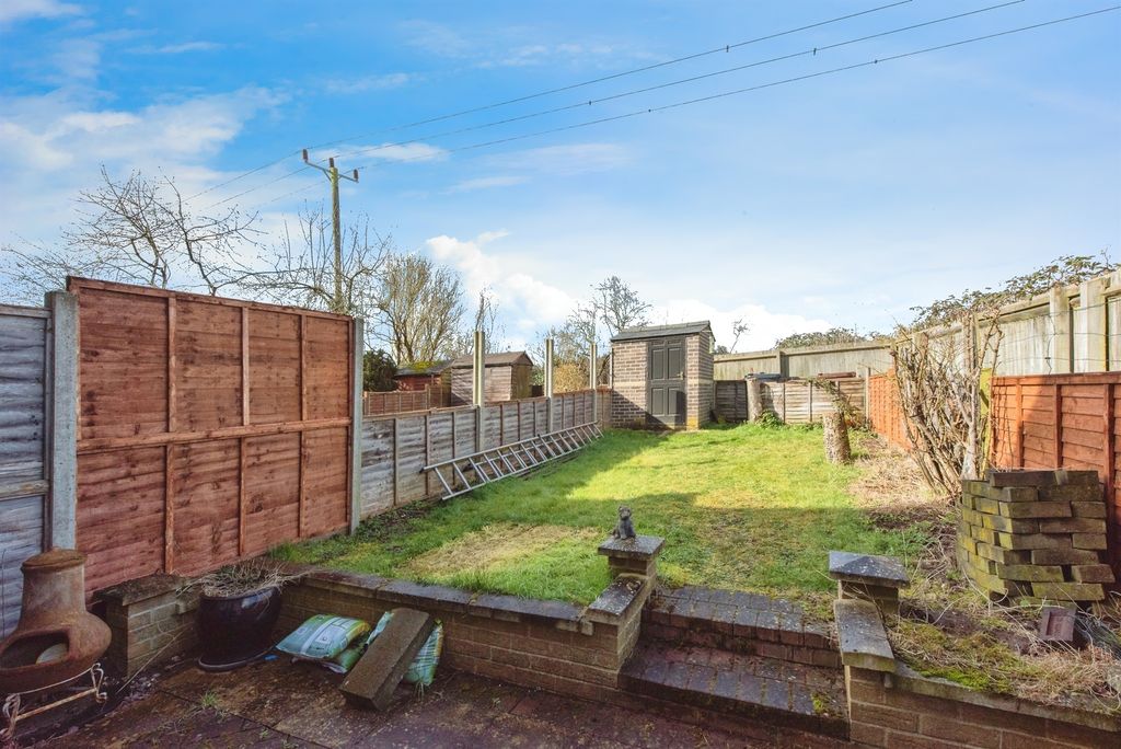 Property photo 2 of 16
