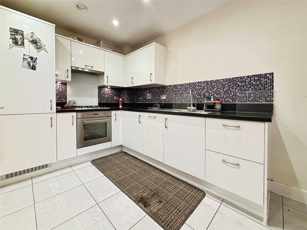 Property photo 2 of 10 Picture No. 08