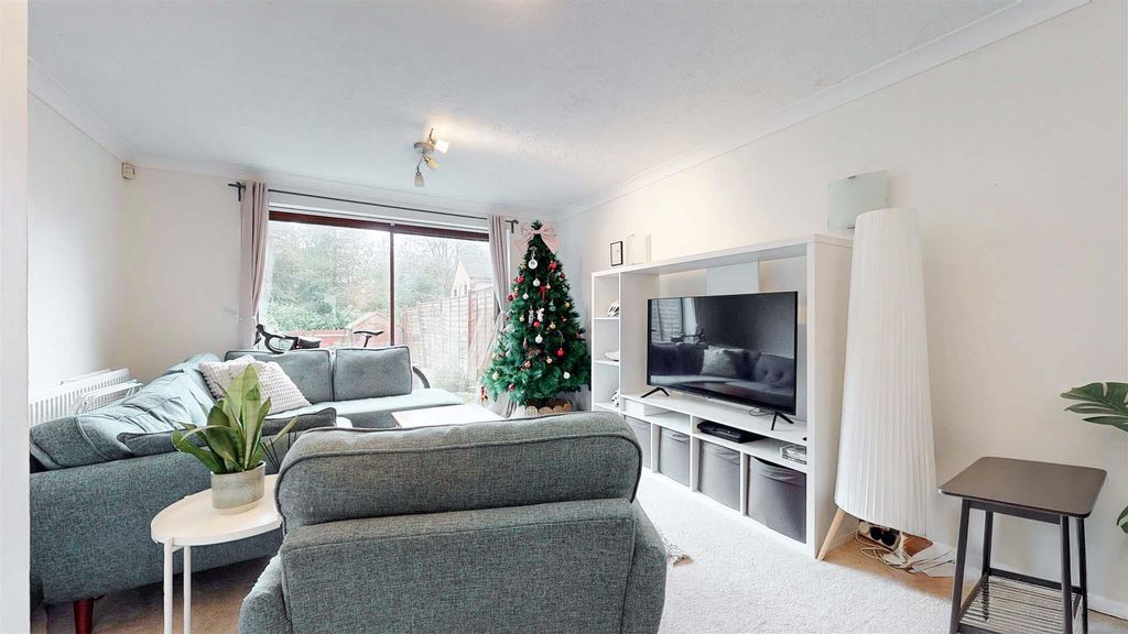 Property photo 3 of 14 Uwkmo3Mqekiulf0Z7Eclrw.Jpg