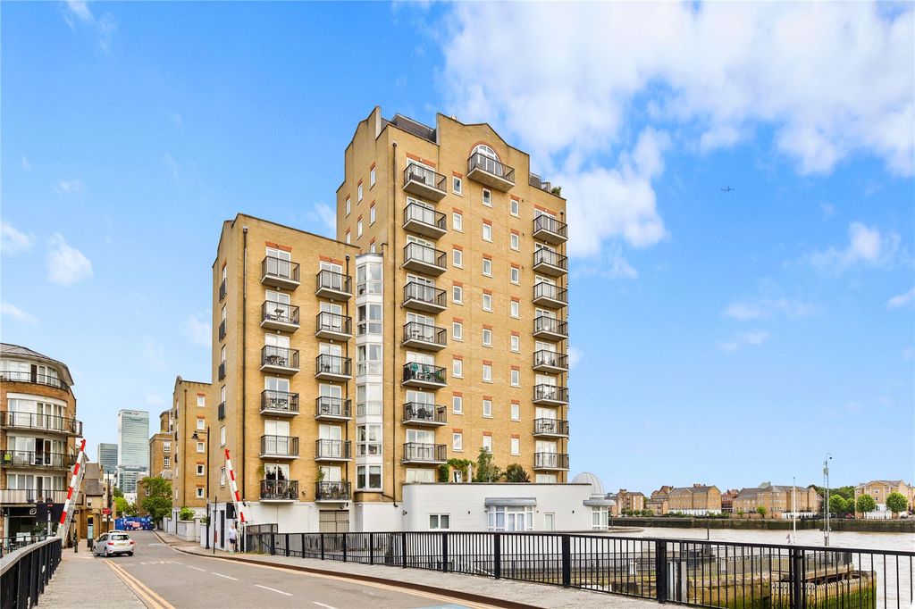 Property photo 3 of 31 Picture No. 37