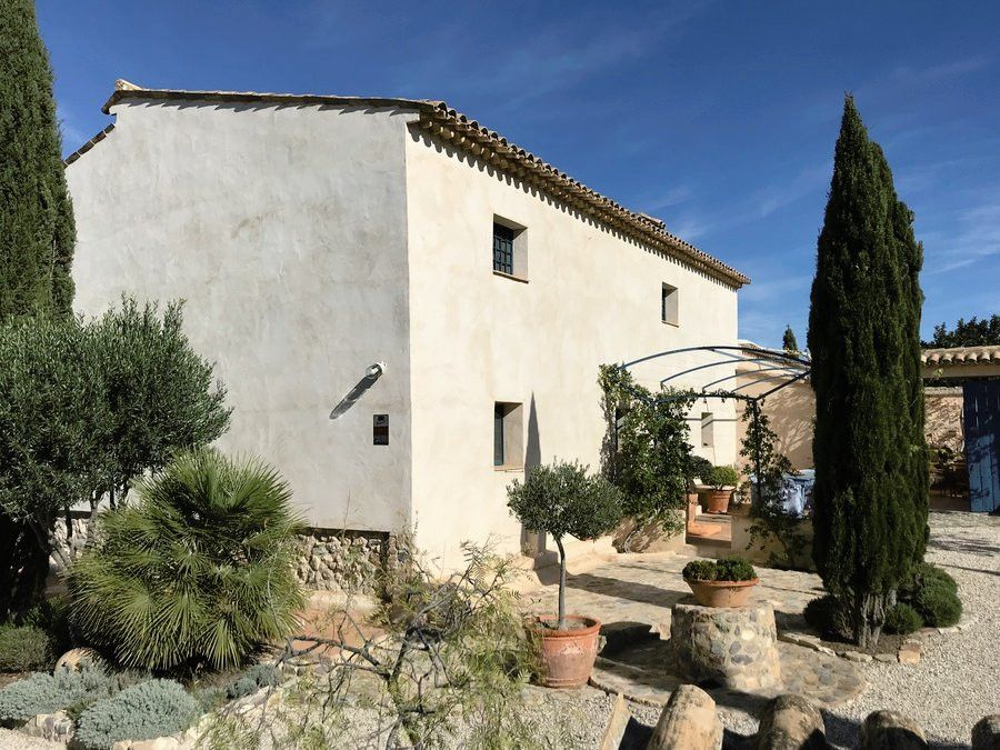 Property photo 1 of 30