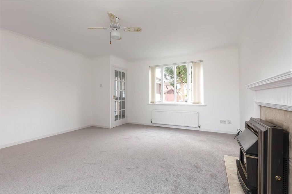 Property photo 2 of 20 Picture No. 29