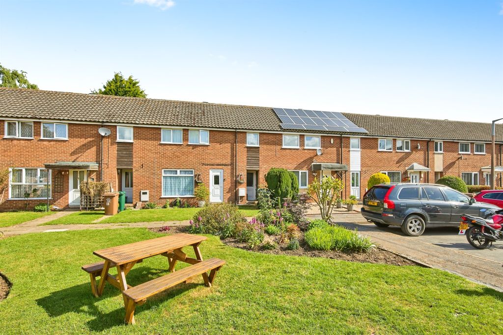 Property photo 2 of 17