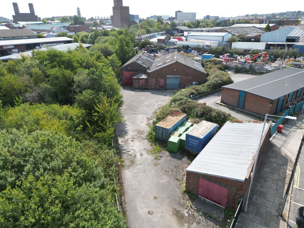 Property photo 1 of 1