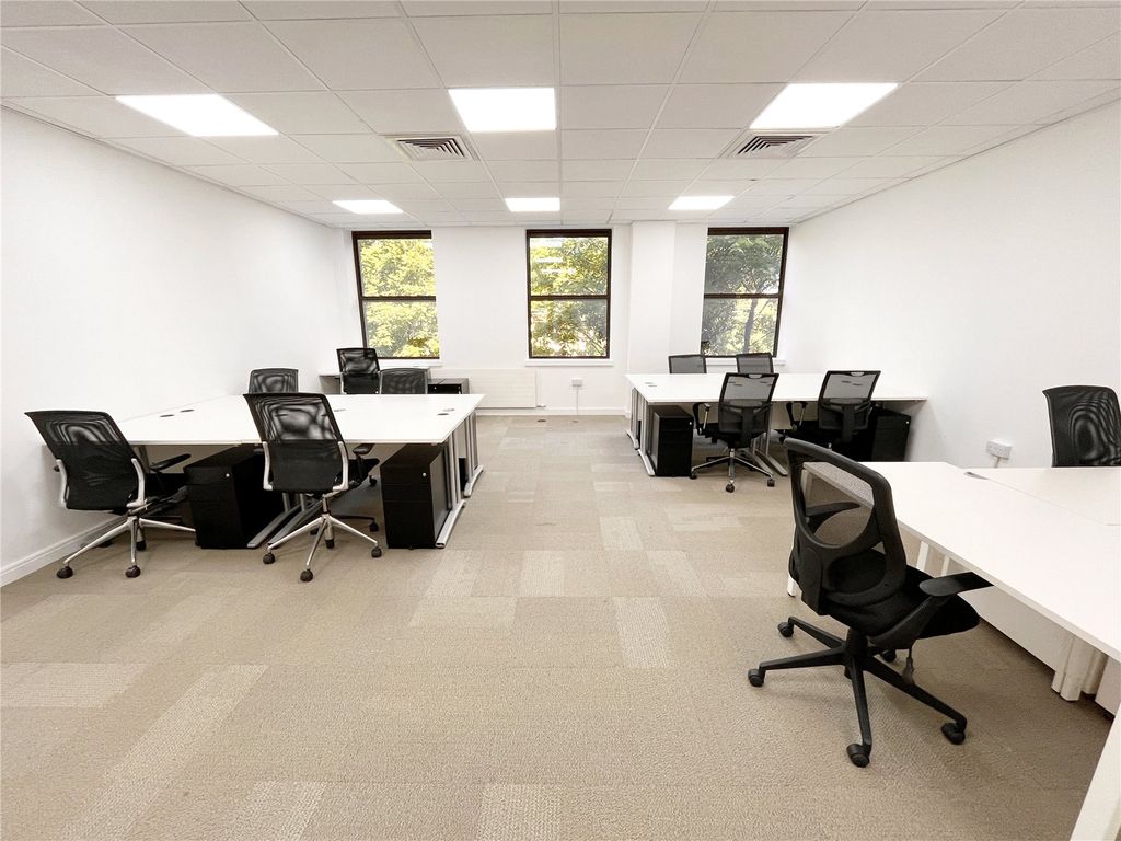 Property photo 3 of 15 Picture No. 14