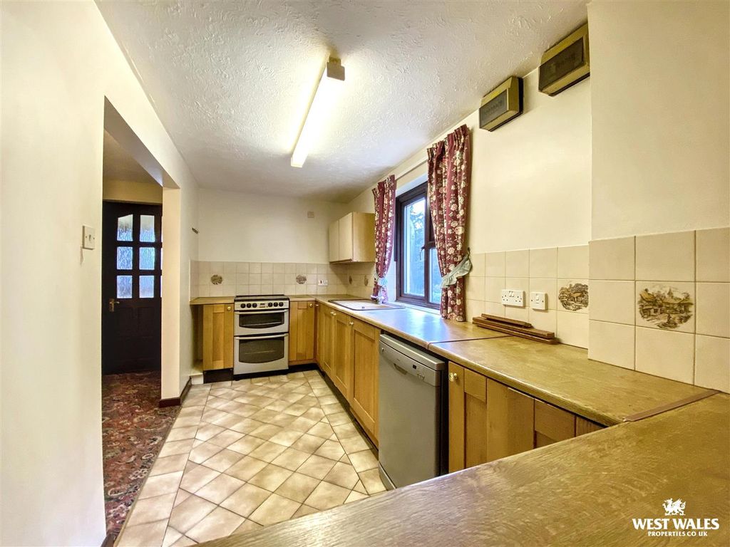 Property photo 3 of 24 Img_9656.Jpg