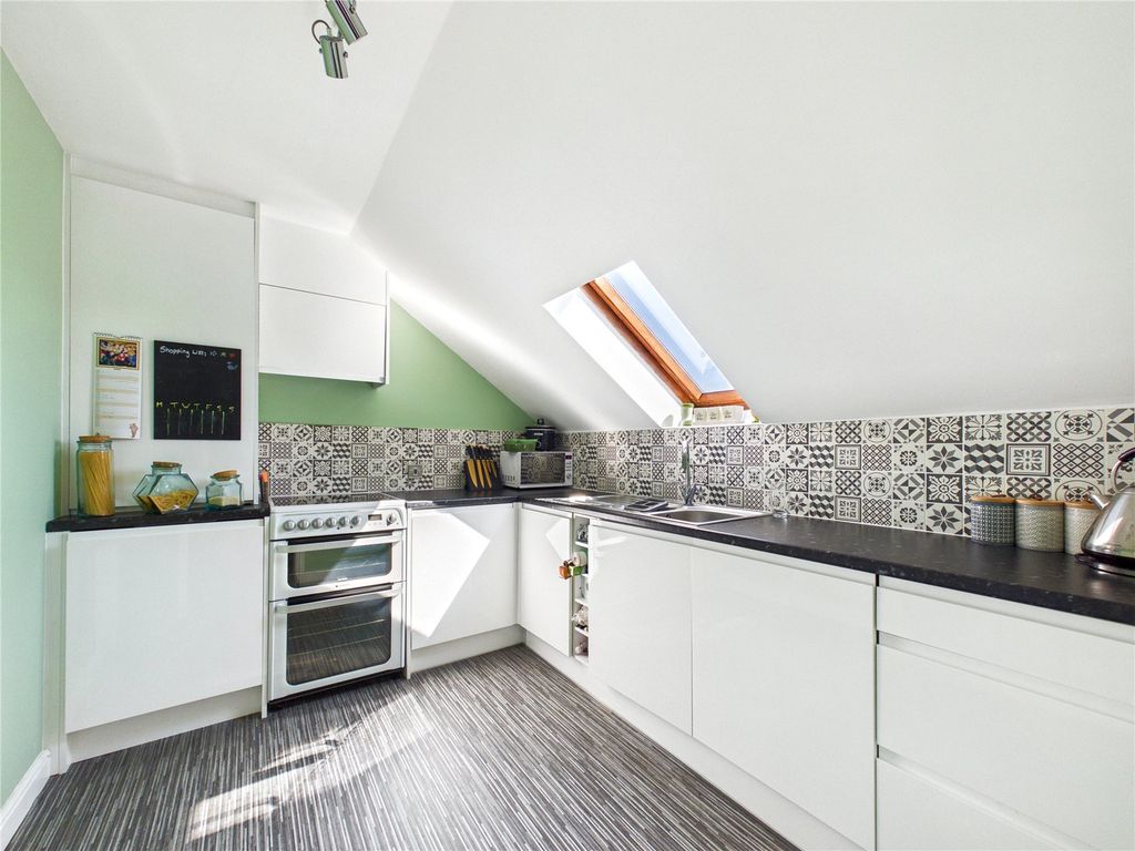 Property photo 3 of 17 Picture No. 04