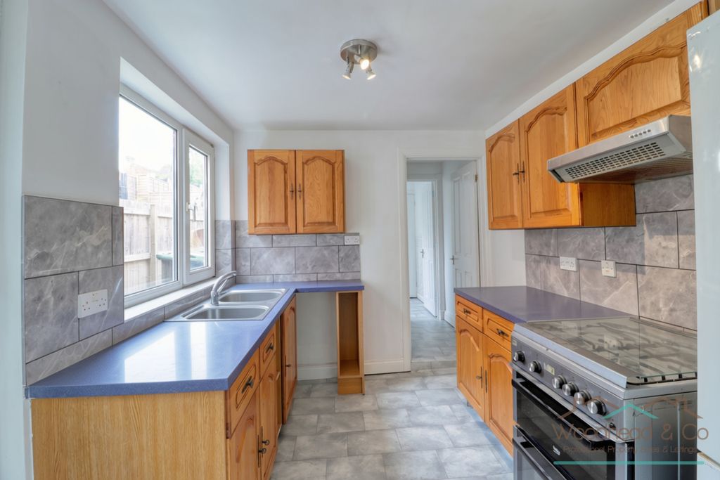 Property photo 3 of 10 Untitled Design(17)